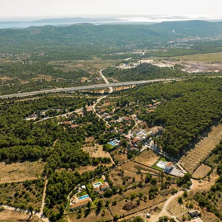 Vila Forest Fairy Villa *
